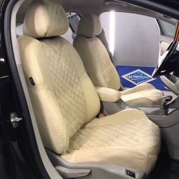 Авточехлы Автопилот бежевый алькантара Ромб