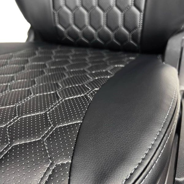 Чехлы Экокожа Ромб на Chevrolet Aveo I седан (2003-2012) Чехлы Экокожа Ромб на Chevrolet Aveo I седан (2003-2012)