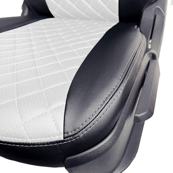 Чехлы Экокожа Ромб на Chevrolet Aveo I седан (2003-2012) Чехлы Экокожа Ромб на Chevrolet Aveo I седан (2003-2012)